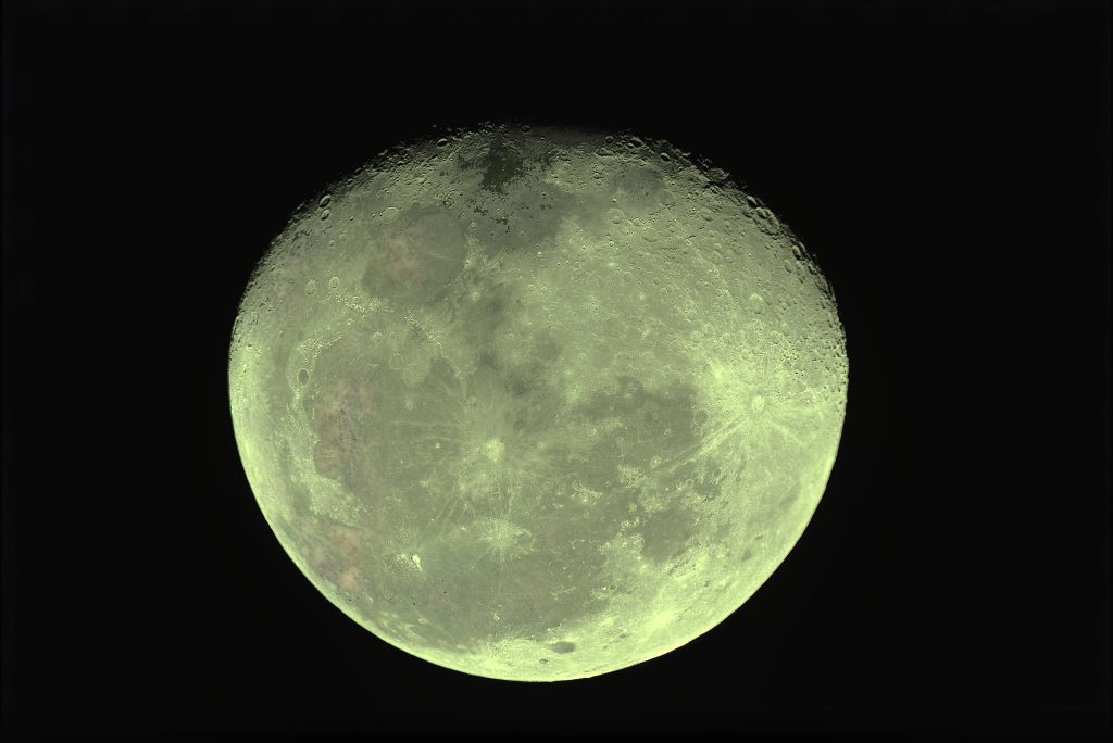 moon-2026-07-03-925-lumance-filter
